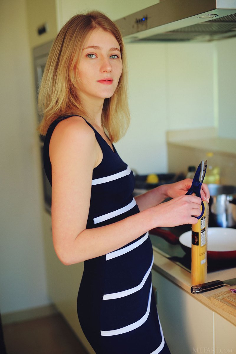 Александрина, 21 год, 3 размер груди